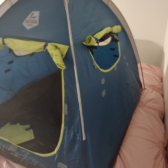 Small dog tent - Picture 2 of 4